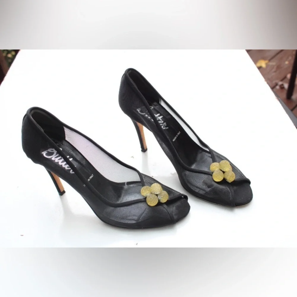 Elegant Butter peep toe pumps